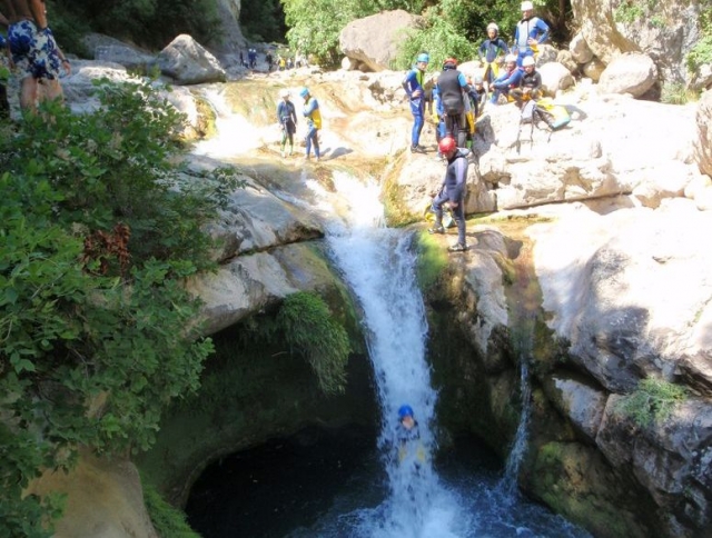 Azurcanyoning 
